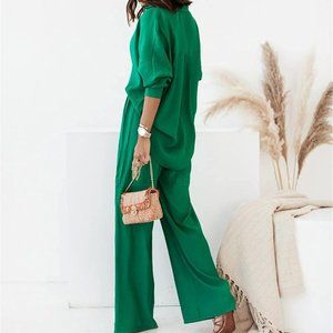 Green crepe lounge set, Medium, New